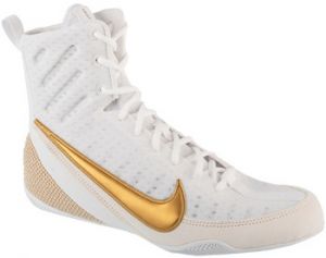 Univerzálna športová obuv Nike  Machomai 3
