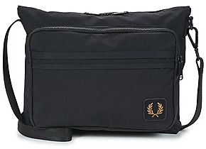 Vrecúška/Malé kabelky Fred Perry  NYLON BADGE CROSSBODY BAG