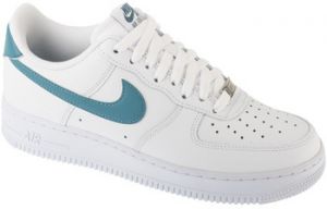 Nízke tenisky Nike  Air Force 1 07