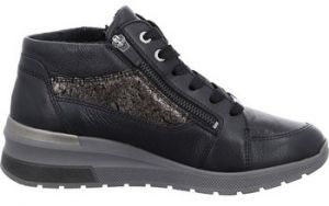 Derbie Ara  Baskets