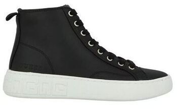 Derbie Guess  Baskets