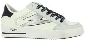 Derbie Semerdjian  Baskets NOUBAR