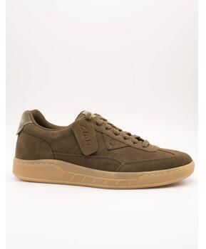Nízke tenisky Clarks  -