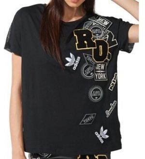 Tričká s krátkym rukávom adidas  Crop Tee