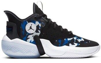 Basketbalová obuv Nike  Jordan React Elevation
