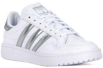 Nízke tenisky adidas  Team Court W