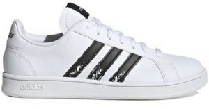 Nízke tenisky adidas  Court Beyond