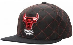 Šiltovky Mitchell And Ness  Quilted Taslan Snapback Hwc Chicago Bulls