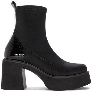 Čižmičky Venezia  843120600BLACK