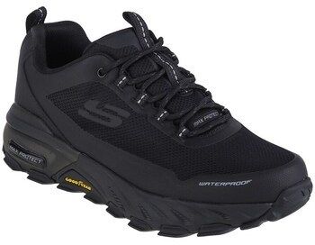 Nízke tenisky Skechers  Max Protect-fast Track