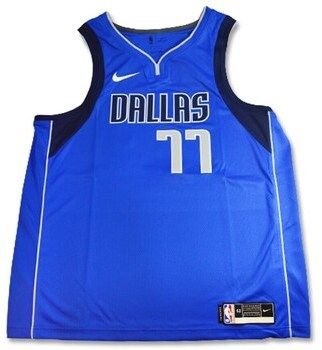 Tričká s krátkym rukávom Nike  Dallas Mavericks Swingman Jersey Luka Doncic Icon Edition 20