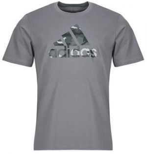 Tričká s krátkym rukávom adidas  Camo Badge of Sport Graphic T-Shirt