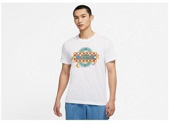 Tričká s krátkym rukávom Nike  DN2903100