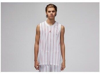Tričká s krátkym rukávom Nike  Air Jordan Essentials