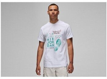 Tričká s krátkym rukávom Nike  Air Jordan Brand Graphic Crew