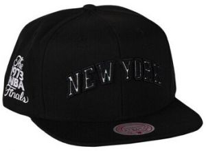 Šiltovky Mitchell And Ness  New York Knicks