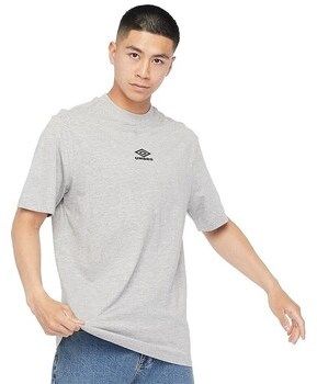Tričká s krátkym rukávom Umbro  Diamond Small Logo Tee
