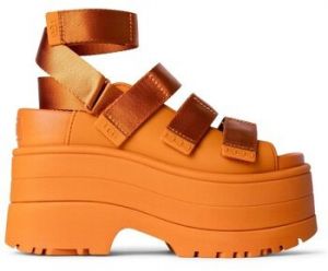 Nízka obuv do mesta UGG  1167431DCT