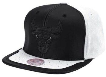 Čiapky Mitchell And Ness  Nba Chicago Bulls Day One Snapback Bulls