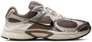 Nízke tenisky Nike  HJ5228