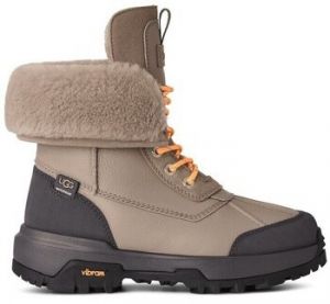 Obuv do snehu UGG  Adirondack