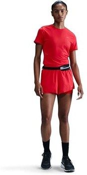 Tričká s krátkym rukávom Nike  HM9698696
