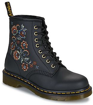 Polokozačky Dr. Martens  1460 Vonda TF 8 Eye Boot Black Genix Nappa