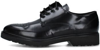 Derbie Anita  7812