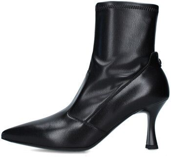 Čižmičky NeroGiardini  I410830DE