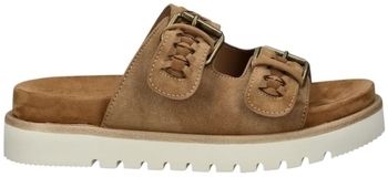 Šľapky Mustang  Chaussures