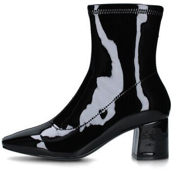 Čižmičky Uma Parker  614.02.25VR