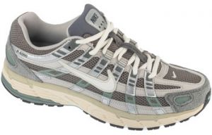 Nízke tenisky Nike  P-6000