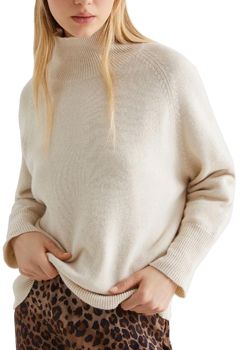 Svetre Marella  ISMAELE