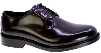 Nízka obuv do mesta Veni  146076