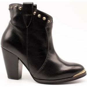 Čižmičky Wonders  M-7238