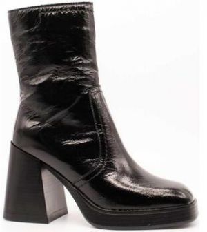 Čižmičky Alpe  2761-49-05 Vernice