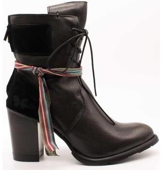 Čižmičky Felmini  D579