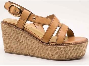 Sandále Carmela  161546-02