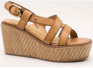 Sandále Carmela  161546-02