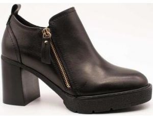 Čižmičky Carmela  161861-01 Negro