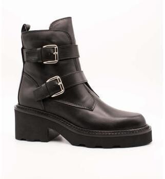 Čižmičky Alpe  5326-17-05 Becerro