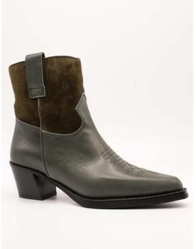 Čižmičky Alpe  5533-71-50