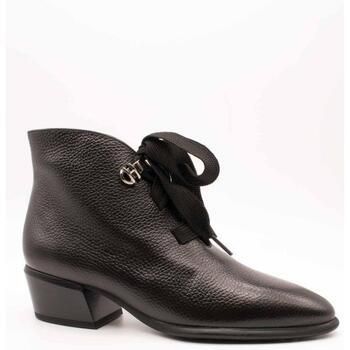 Čižmičky Hispanitas  HI254255