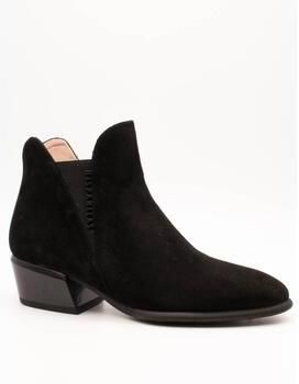 Čižmičky Hispanitas  HI254383