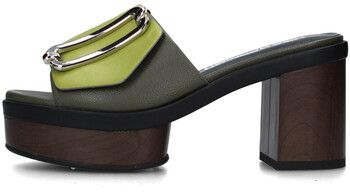 Šľapky Noa Harmon  9978