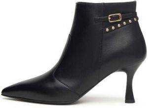 Čižmičky NeroGiardini  Nappa Pandora Tpu Adam Alek