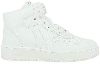 Derbie Victoria  Baskets