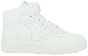 Derbie Victoria  Baskets