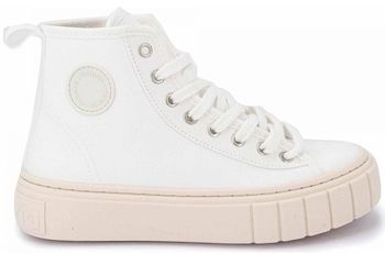 Derbie Victoria  Baskets