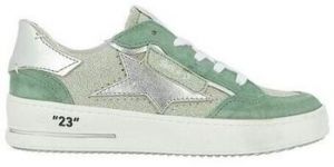 Derbie Semerdjian  Baskets